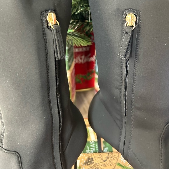 Good American Pointed Toe Over the Knee Boots - Picture 2 of 9